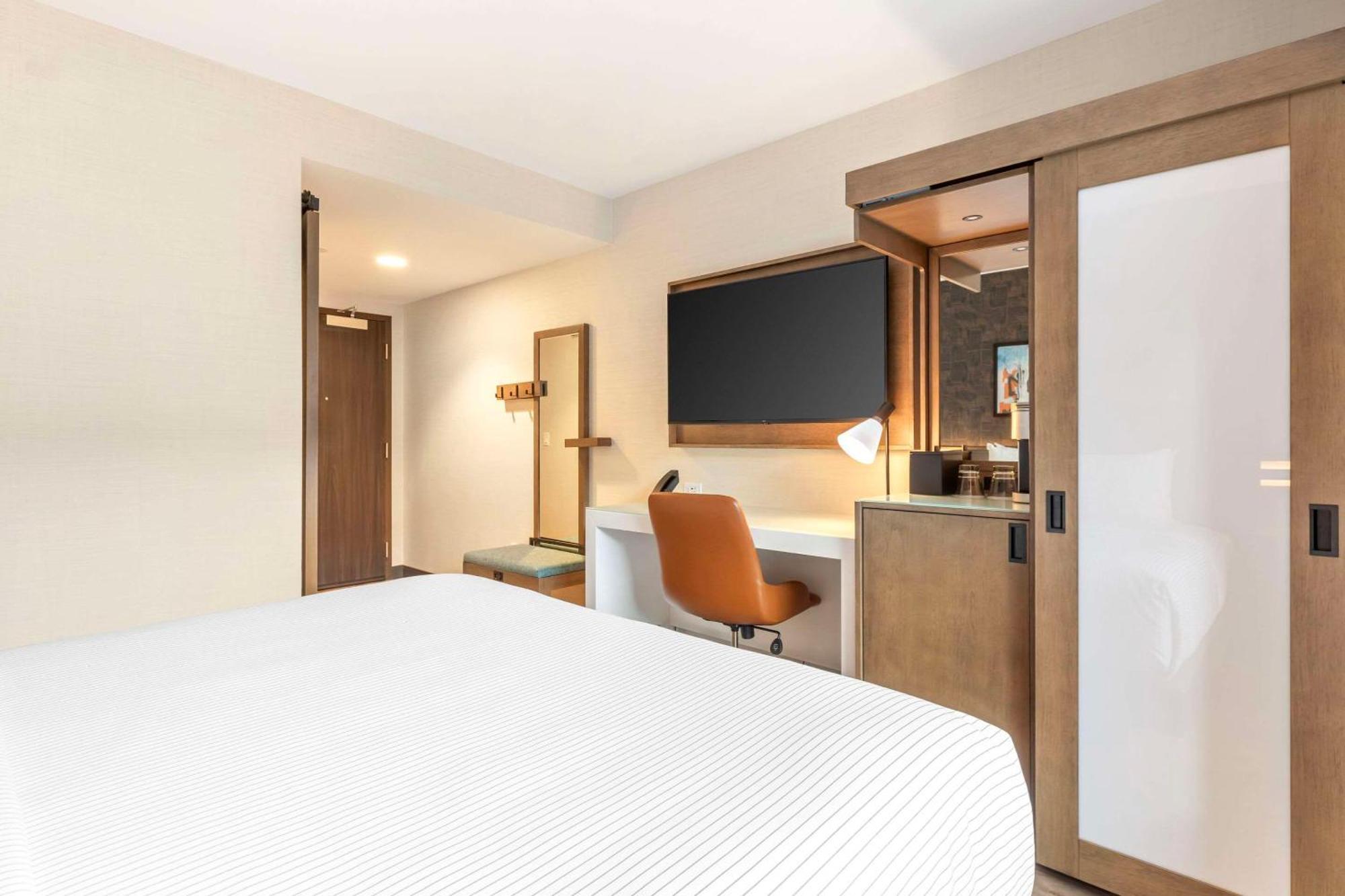 Cambria Hotel Denver Downtown Rino Buitenkant foto